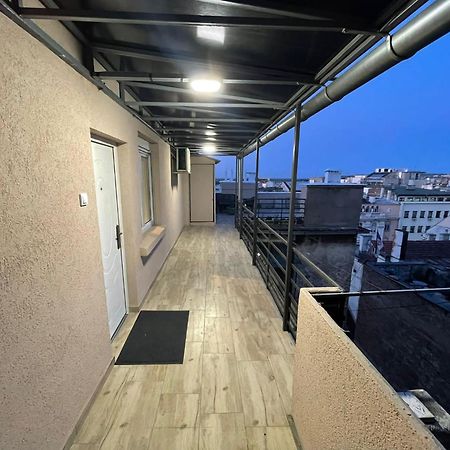 New Sky Terrace Appartement Belgrado Buitenkant foto