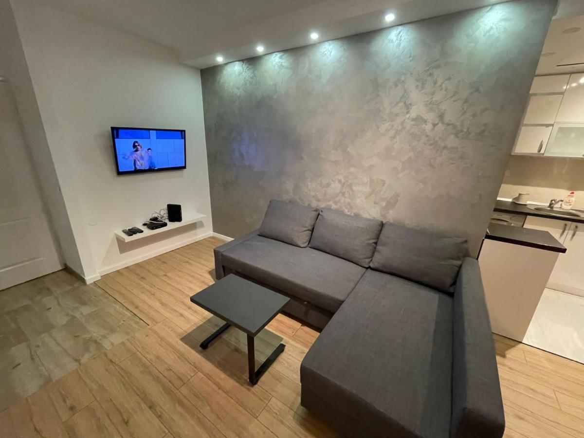 New Sky Terrace Appartement Belgrado Buitenkant foto